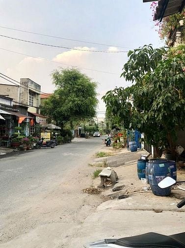 Bán nhà đường TK8 cách  đường Nguyễn Ảnh Thủ  20m