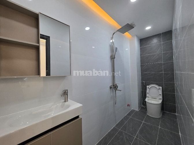 📍 BÁN NHÀ CHÍNH CHỦ HOA HỒNG 3%. HẺM 749 HUỲNH TẤN PHÁT QUẬN 7