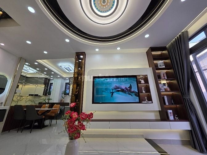 📍 BÁN NHÀ CHÍNH CHỦ HOA HỒNG 3%. HẺM 749 HUỲNH TẤN PHÁT QUẬN 7