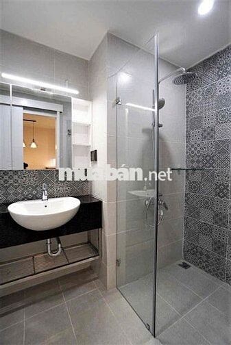 Cho thuê căn hộ 2PN 1WC. chung cư The Botanica. Gần công viên Gia Đinh