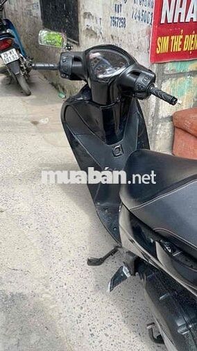 bán xe SH đời 2015 xe còn mới đi ít giấy tờ chính