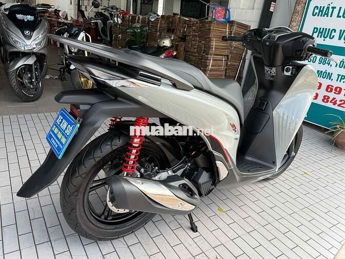 Honda SH 125 2023 Xám xi măng