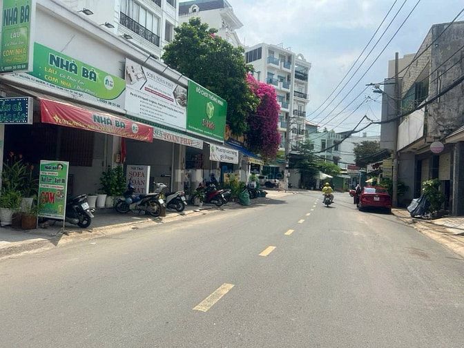 Đất mặt tiền đường Nguyễn Tư Nghiêm 105m