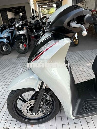 Honda SH 125 2023 Xám xi măng
