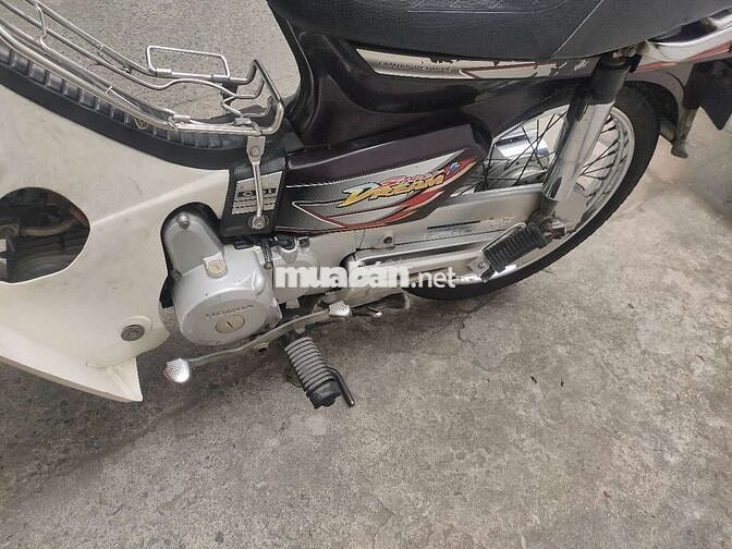 Honda Dream 2009 màu Nâu