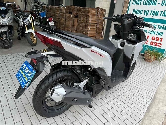 Honda Vario 125 2024 Bạc