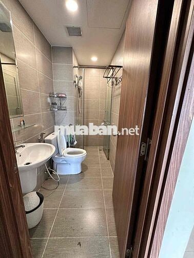 The Pegasuite 1, cần cho thuê căn 2PN full nội thất dọn vào ở ngay