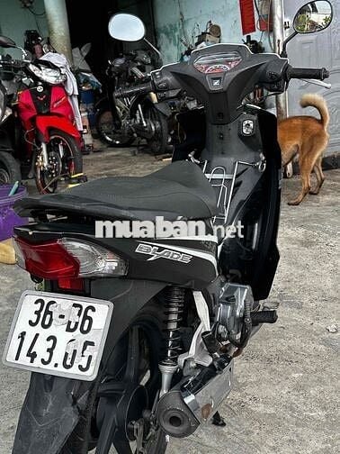 Honda Wave Blade 2017 Trắng đen