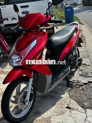 Honda Click 2010 màu Đỏ