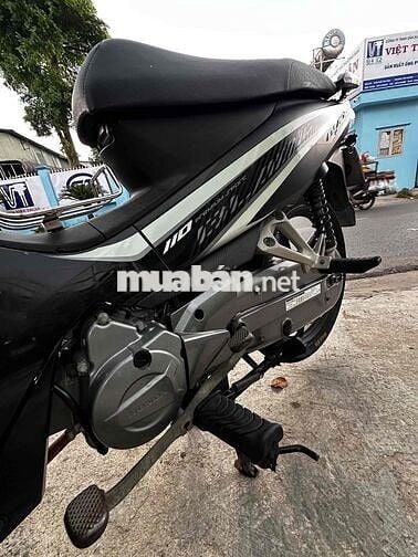 Honda Wave Blade 2017 Trắng đen