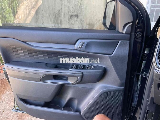 Ford Ranger Std 2023 1 cầu Đen