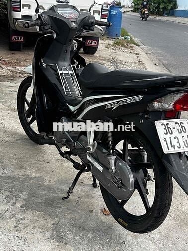Honda Wave Blade 2017 Trắng đen