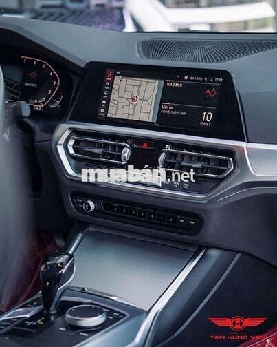 🏁 BMW 320i , sản xuất 2021  Lăn bánh mới 6v Km ,