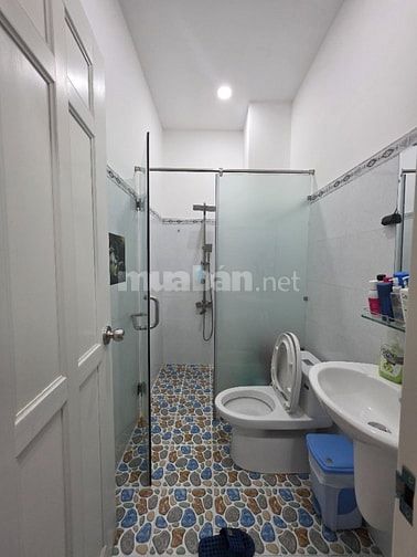 NHÀ CHÍNH CHỦ HOA HỒNG 3%. HẺM 88/69 ĐƯỜNG NGUYỄN VĂN QUỲ QUẬN 