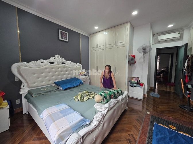 NHÀ CHÍNH CHỦ HOA HỒNG 3%. HẺM 88/69 ĐƯỜNG NGUYỄN VĂN QUỲ QUẬN 