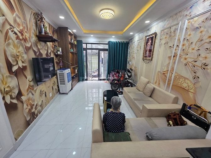 NHÀ CHÍNH CHỦ HOA HỒNG 3%. HẺM 88/69 ĐƯỜNG NGUYỄN VĂN QUỲ QUẬN 