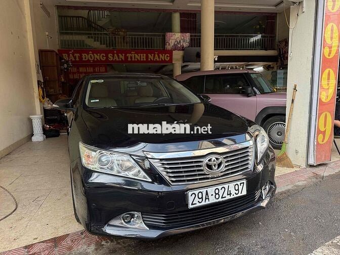 Toyota Camry 2.5G 2013 Đen