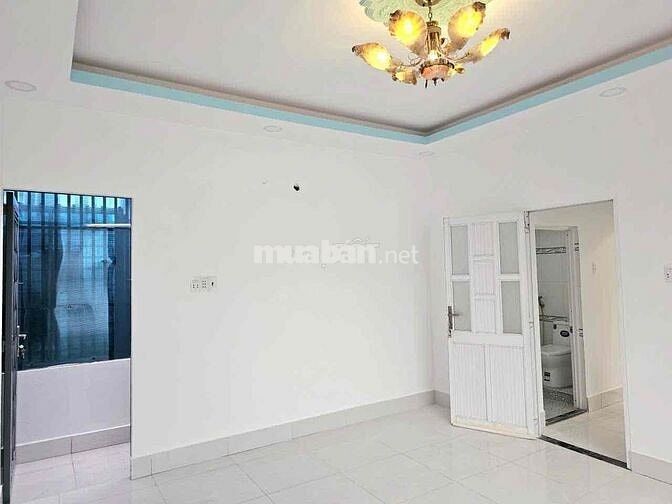nhà bán vào ở liền khu dân cư hiện hữu
