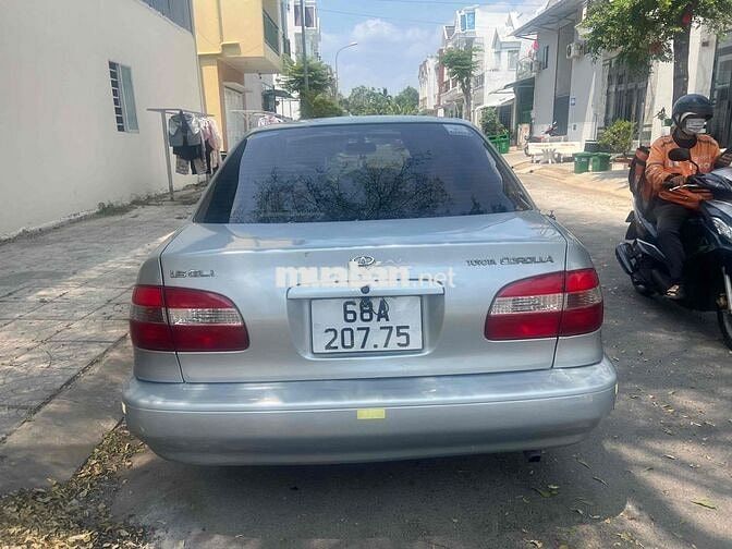 Toyota Corolla 1999 - 470000 km