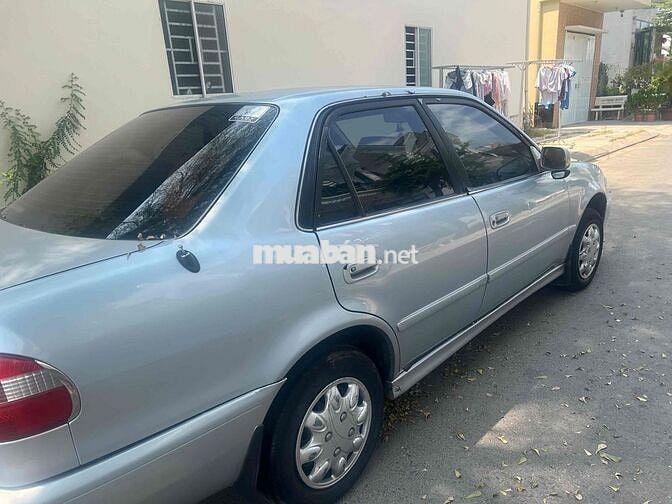Toyota Corolla 1999 - 470000 km
