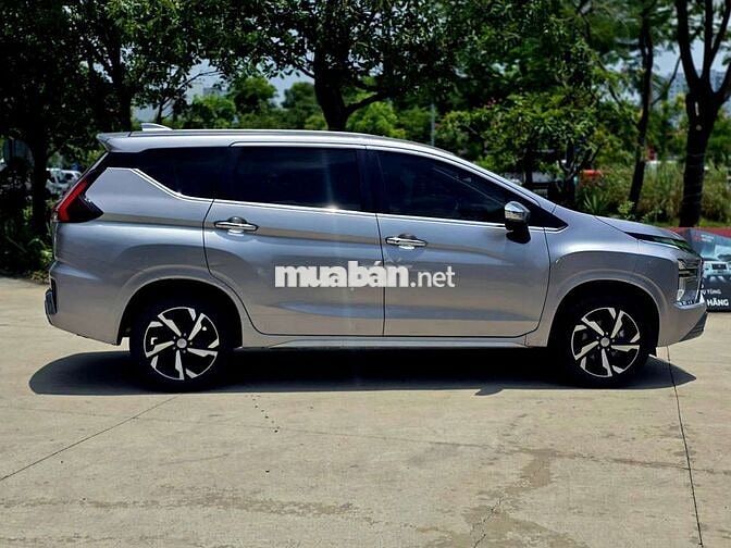 Mitsubishi Xpander Premium 2022 ODO 4v9 [trả góp]