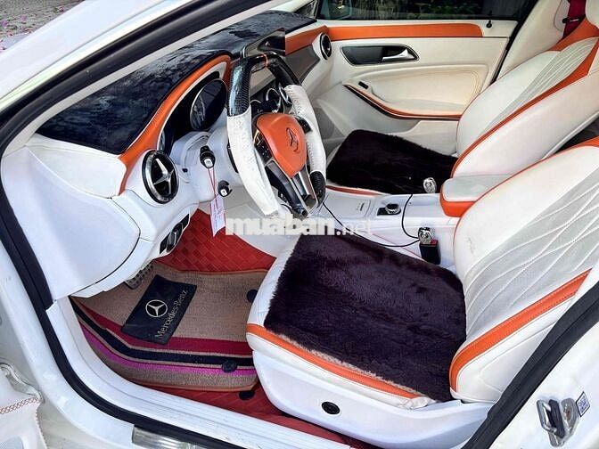Mercedes-Benz CLA250 4Matic 2014 Trắng
