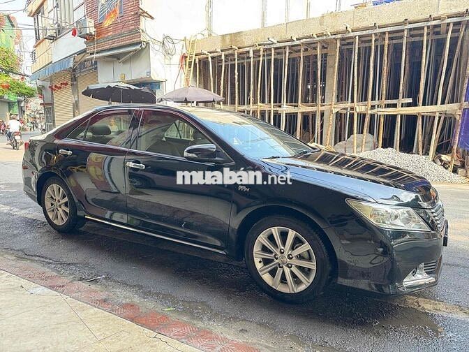 Toyota Camry 2.5G 2013 Đen