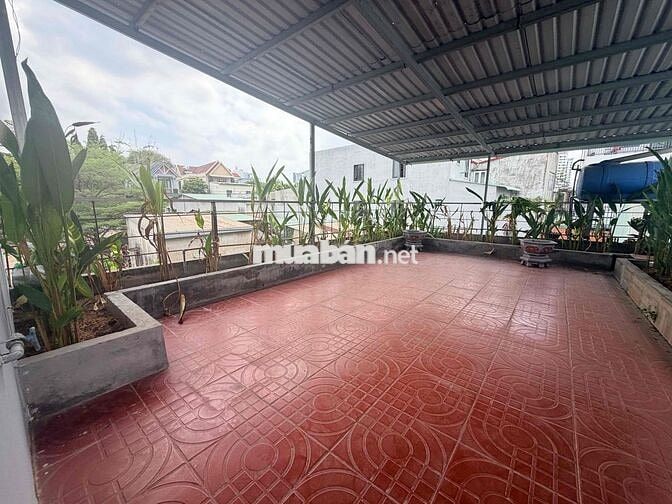 cần bán gấp nhà p thủ dầu một 4phòng ngủ