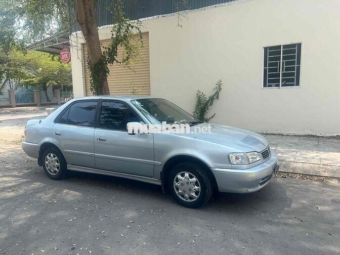 Toyota Corolla 1999 - 470000 km