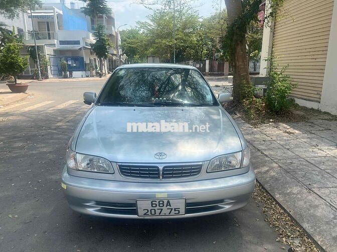 Toyota Corolla 1999 - 470000 km