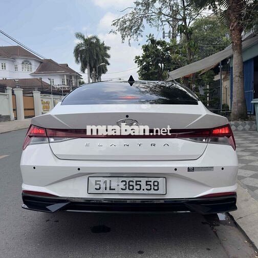 Elantra 2024 1.6 Đặc Biệt siêu lướt 10.000km