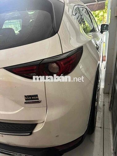 Mazda CX-5 2.5 Trắng 78.000 Km