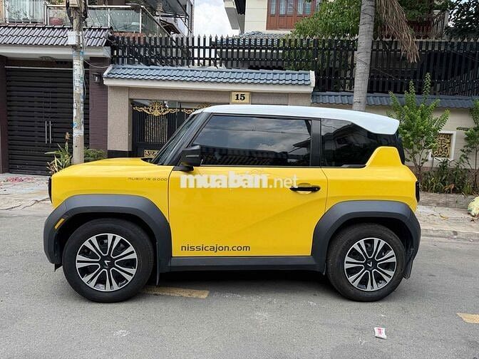 VinFast VF3 2024 Vàng Pin Thuê xe lên nhiều option