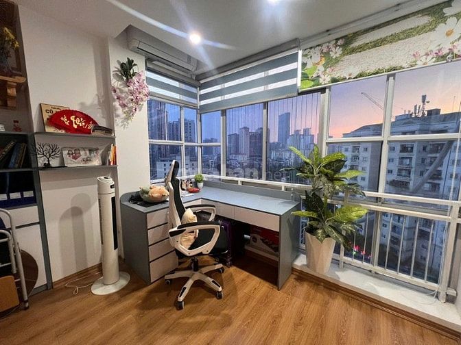 Bán 4F- Vũ Phạm Hàm, 62m2, căn góc nhà đẹp!- 5,9 tỷ