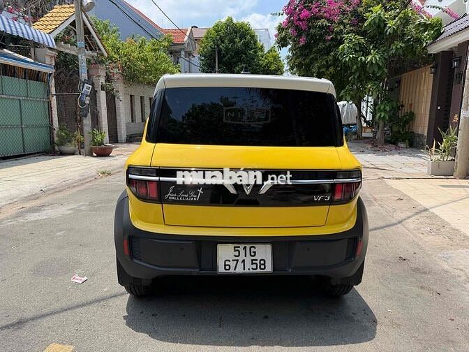 VinFast VF3 2024 Vàng Pin Thuê xe lên nhiều option
