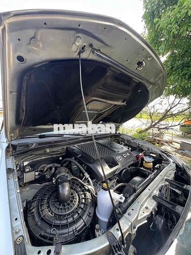 Toyota Fortuner 2014 Bạc