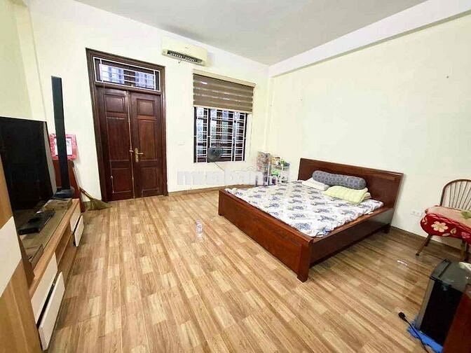 Gấp gấp Phố Chính Kinh, nhà đẹp ở luôn, oto đỗ cửa, KD,SPA, 33m*5 tầng
