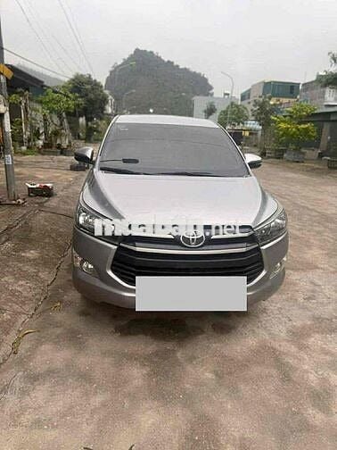 Toyota Innova Số sàn Bạc 84000 km