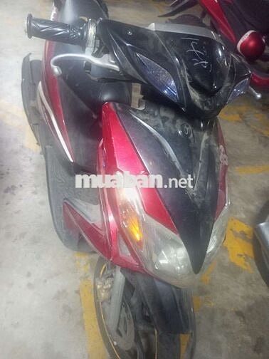 Yamaha Luvias 2011 Đỏ