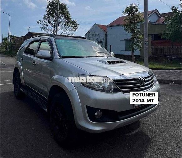Toyota Fortuner 2014 Bạc