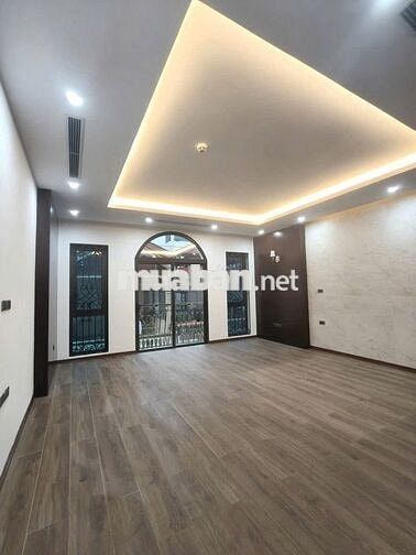 Tòa văn phòng hạng A Trung Hòa Nhân Chính 120m2 10 tầng 1 hầm xây mới 