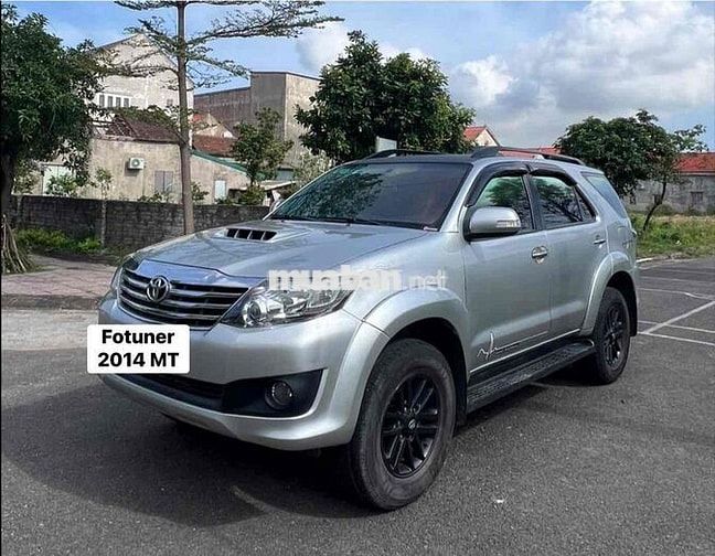 Toyota Fortuner 2014 Bạc