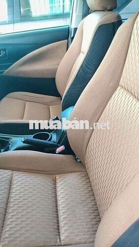 Toyota Innova 2020 2.0E Trắng