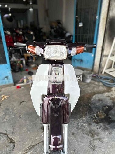 Honda Dream Thái Nâu trắng