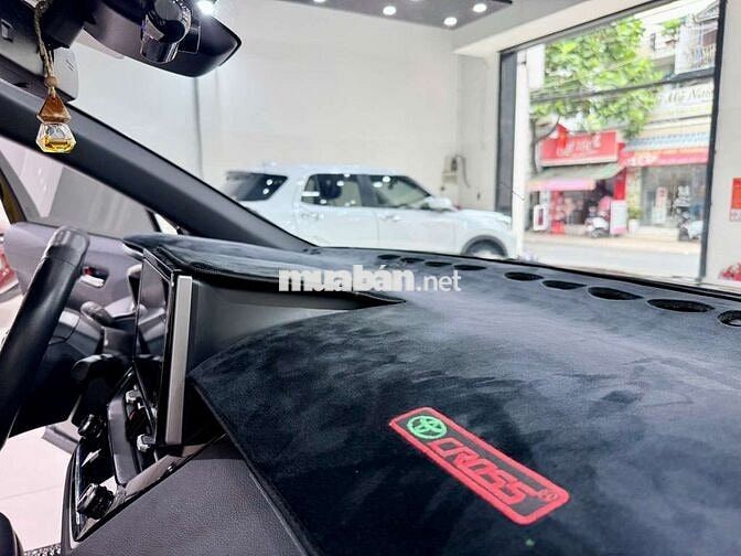 Toyota Corolla Cross Hybrid 2023 Đen