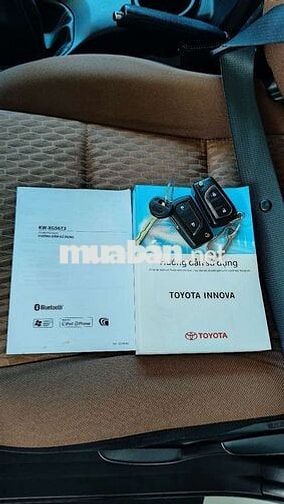 Toyota Innova 2020 2.0E Trắng