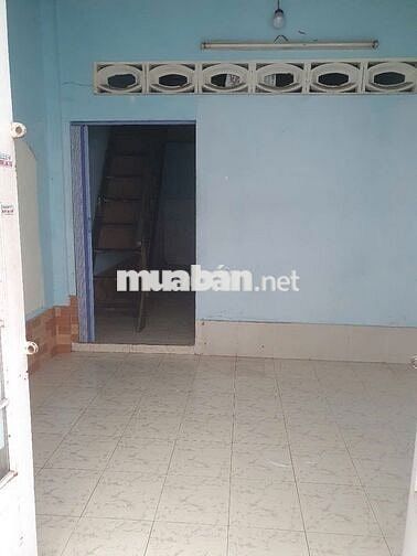 Cho thuê nhà 50 m2, gác lửng, cửa hậu