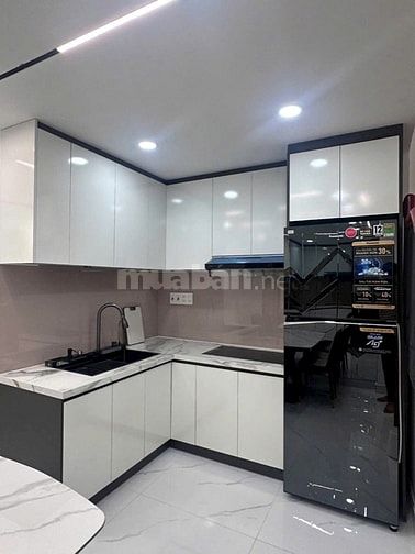 BÁN MẶT TIỀN ĐƯỜNG  HỒNG LẠC CẠNH CHUNG CƯ BÀU CÁC TÂN BÌNH 