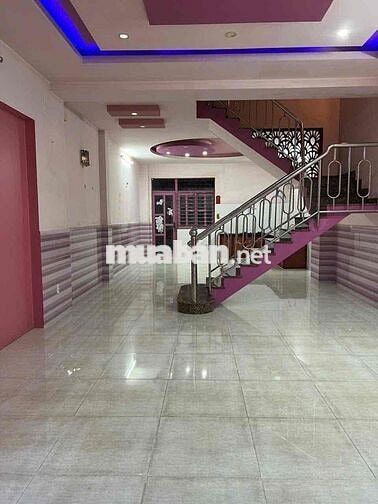 Cho thuê nhà 3 lầu Sân Thượng MT đường 8m KDC Sông Đà Ph Hiệp Bình