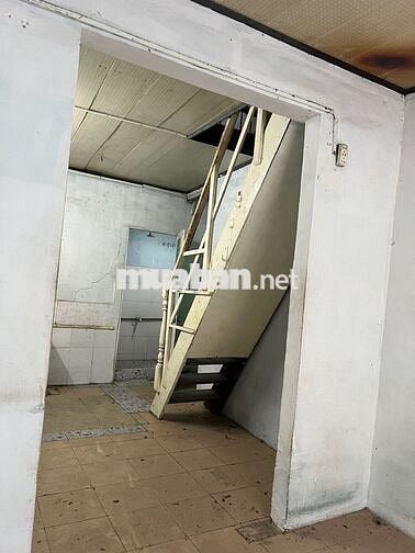 Cho thuê nhà, gác lửng, đường Thống Nhất (Có hình - Nhận nhà ngay)